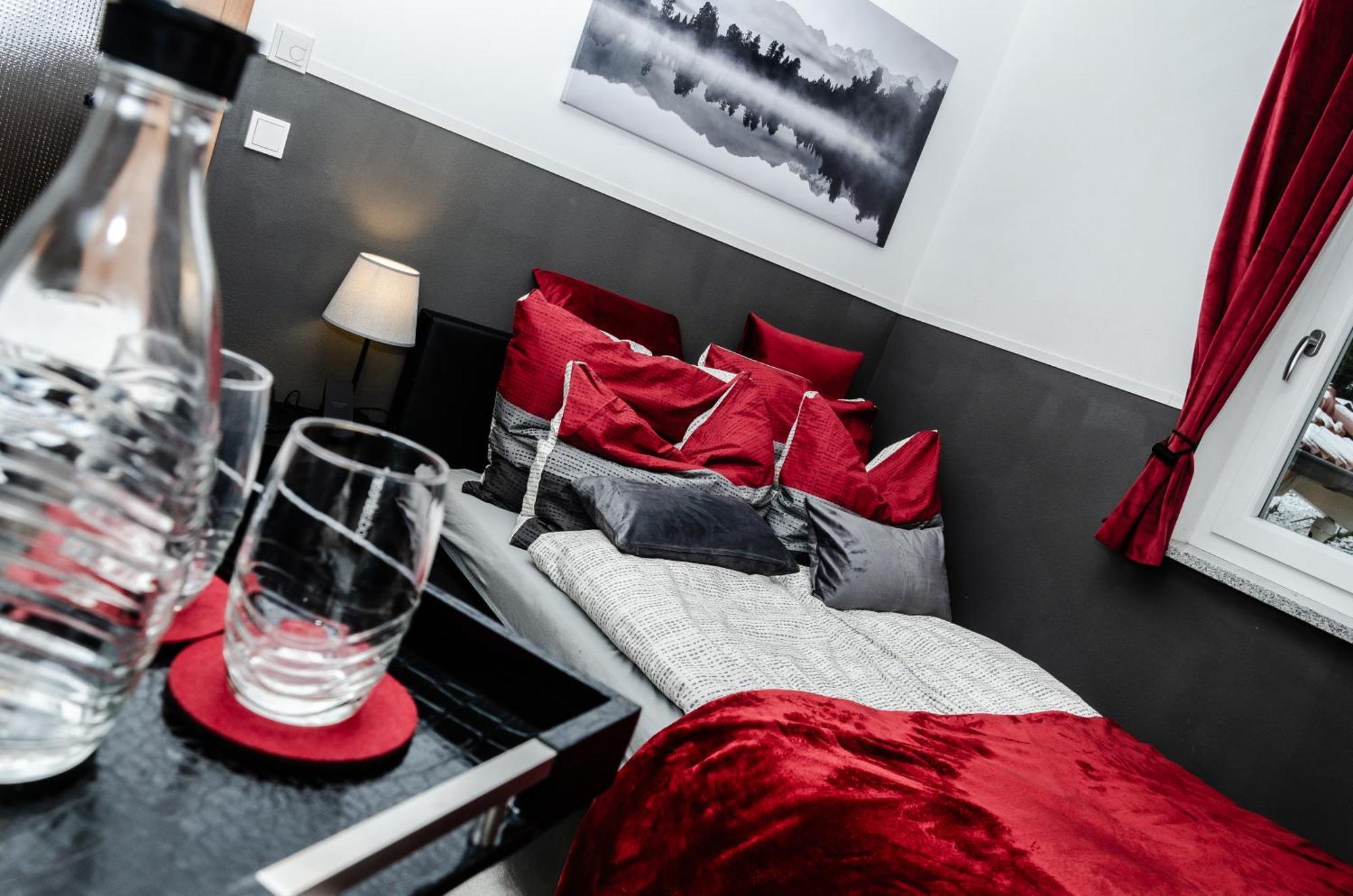 5 Sterne Centurion Ferienhaus Villa 2 Pools 86 Zoll Tv Aldersbach Kültér fotó